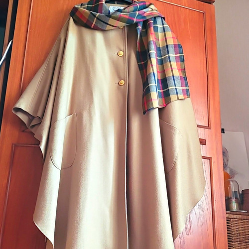 Avoca vintage beige wool - vintage,